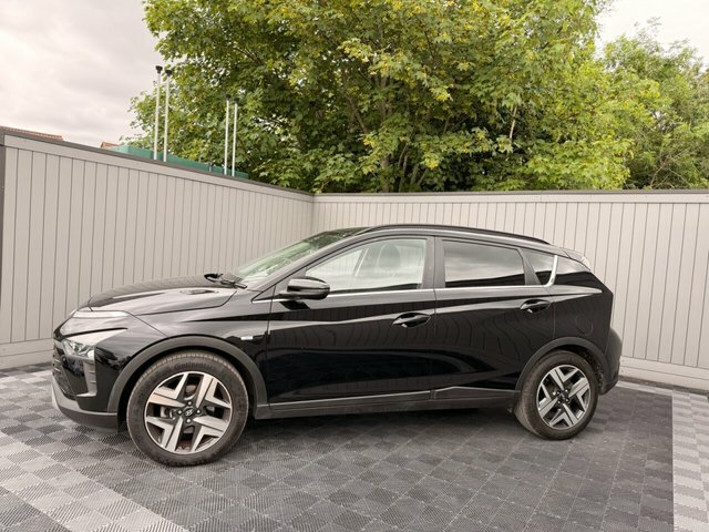 Hyundai Bayon 1.0 T-gdi Mhev Premium Suv Hybrid Manua MJ23HWE Black #3