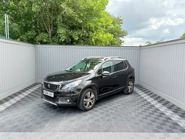 Peugeot 2008 1.2 Puretech Allure Suv Euro 6 Black #2