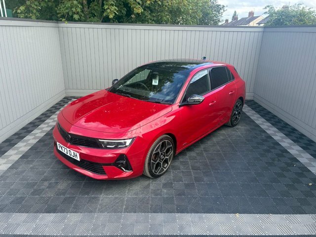 Vauxhall Astra 1.2 Turbo Ultimate Hatchback Euro Red