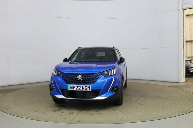 Peugeot e-2008 50Kwh Gt Suv 7Kw Charger 136 Blue #2