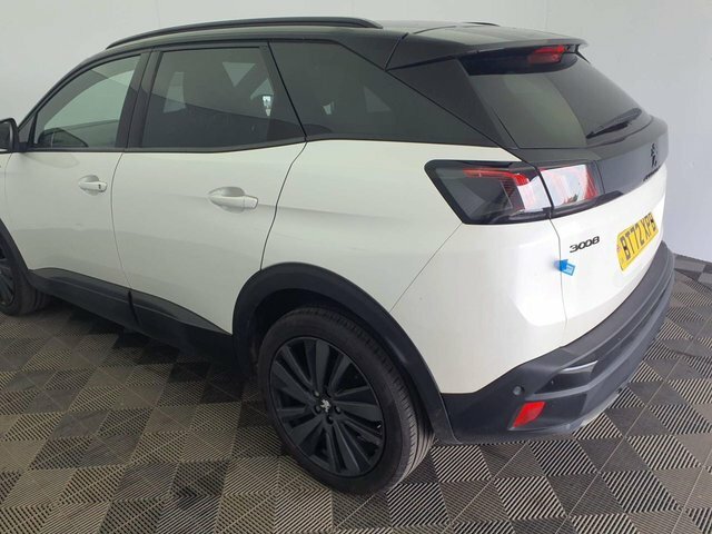 Peugeot 3008 1.2 Puretech Gt Premium Suv Eat Euro 6 White #5