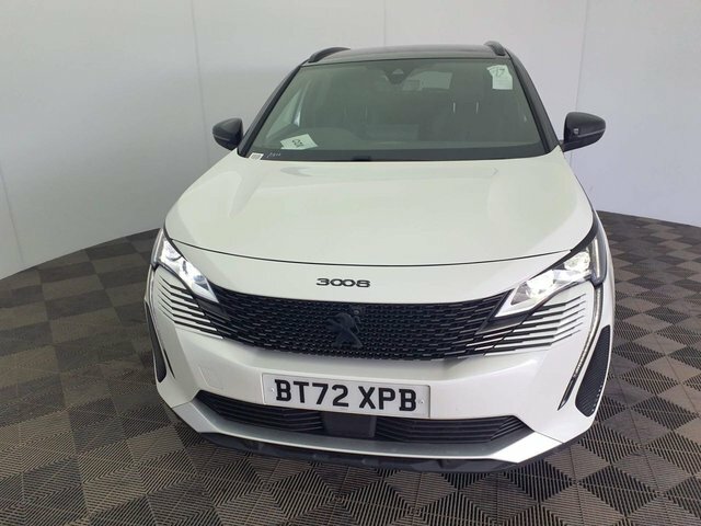 Peugeot 3008 1.2 Puretech Gt Premium Suv Eat Euro 6 White #2