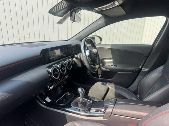 Mercedes-Benz A Class 1.3 A180 Amg Line Hatchback Euro Black #5