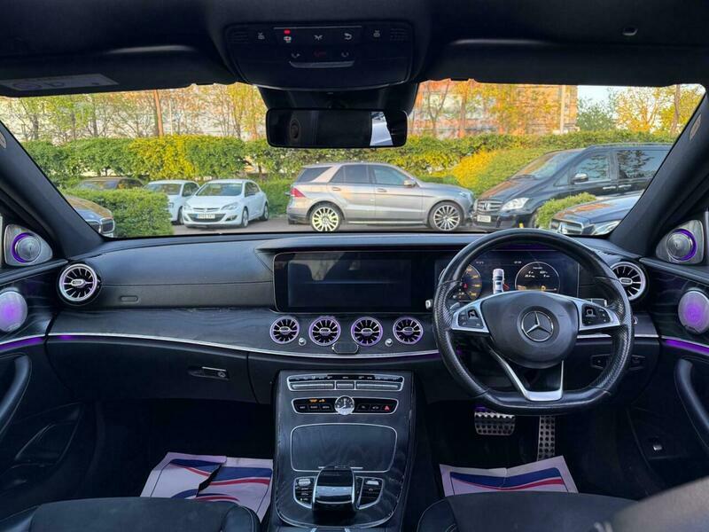 Mercedes-Benz E Class 2.0 E220d Amg Line LR17OPH Black #2