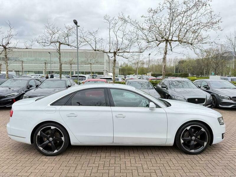 Audi A8 3.0 Tdi V6 Sport White #3