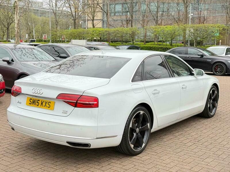 Audi A8 3.0 Tdi V6 Sport White #5