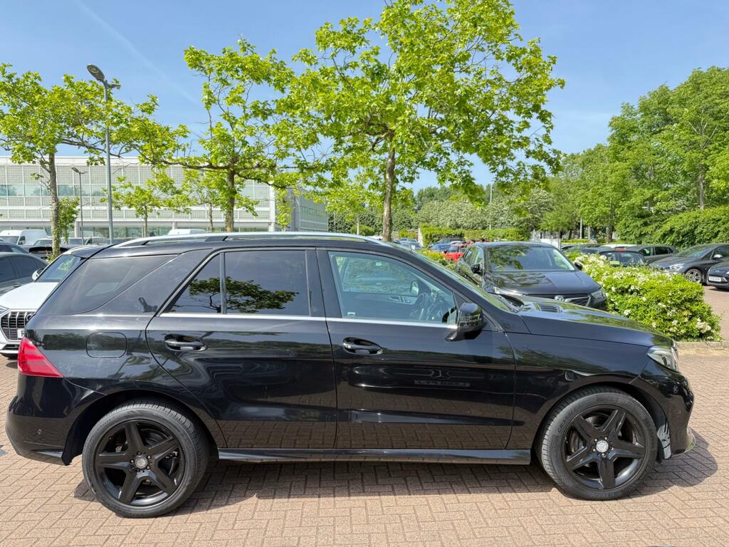 Mercedes-Benz GLE Class 2.1 Gle250d Amg Line G-tronic 4Matic Euro 6 Ss GU16CXF Black #3
