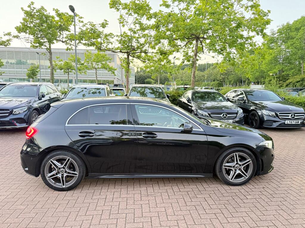 Mercedes-Benz A Class 2.0 A200d Amg Line Executive 8G-dct Euro 6 Ss KS21SYR Black #3