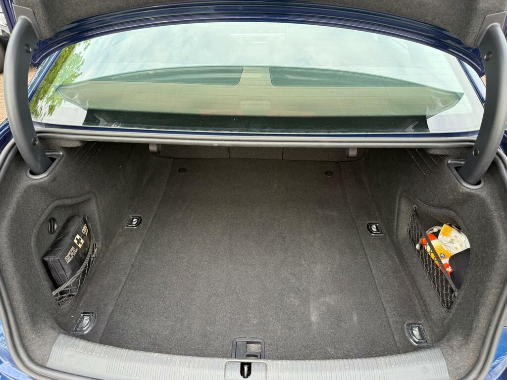Audi A4 2.0 Tdi Ultra Sport Euro 6 Ss RJ16ZXH Blue #6