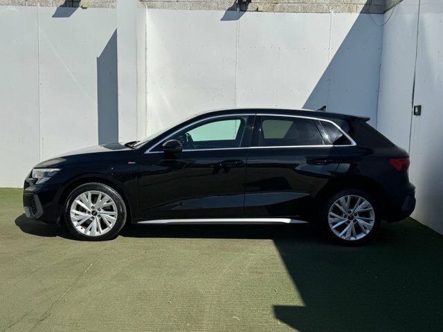 Audi A3 Tfsie 40 S Line DG72FLR Black #4