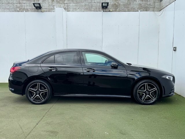 Mercedes-Benz A Class A250e 15.6Kwh Amg Line LR22RZD Black #3
