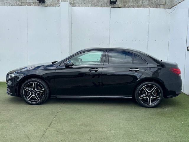 Mercedes-Benz A Class A250e 15.6Kwh Amg Line LR22RZD Black #4
