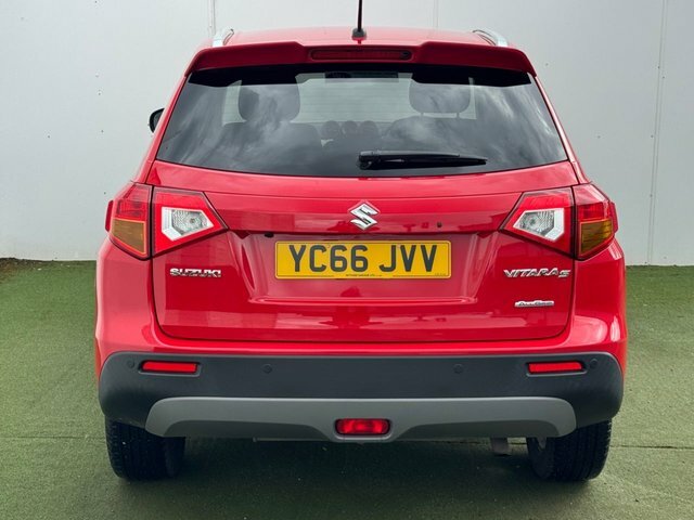 Suzuki Vitara Boosterjet S Suv Red #6