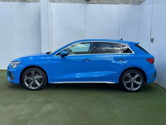 Audi A3 Tfsie 40 S Line VE70UBP Blue #4