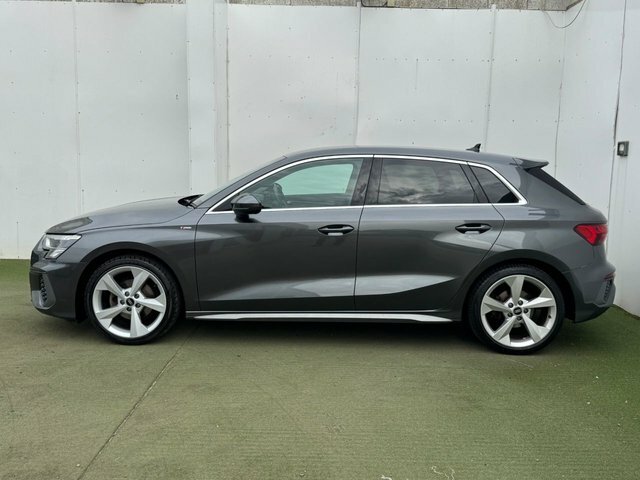 Audi A3 Tfsi 35 S Line KP23FWA Grey #4