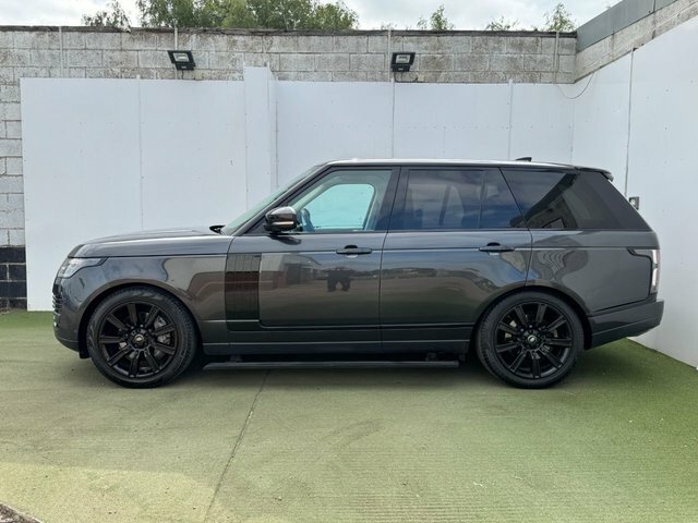 Land Rover Range Rover P400e 12.4Kwh Suv FM18MPF Grey #4