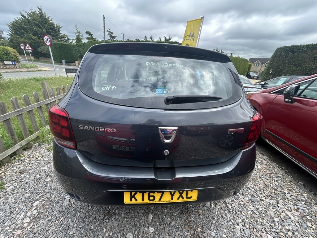 Dacia Sandero Access White #15