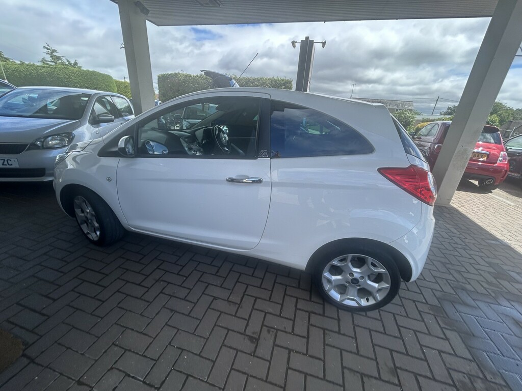 Ford KA 1.2 Titanium White #3