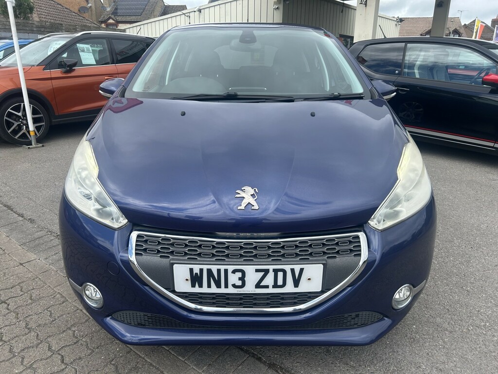 Peugeot 208 Hatchback 1.2 Vti Allure 2013 WN13ZDV Blue #3