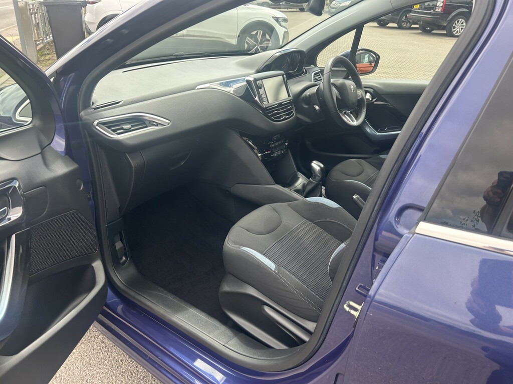 Peugeot 208 Hatchback 1.2 Vti Allure 2013 WN13ZDV Blue #5
