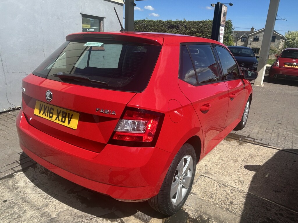 Skoda Fabia 1.0 Se Red #4