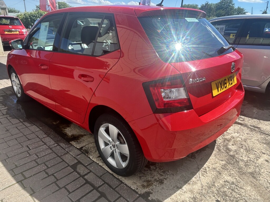 Skoda Fabia 1.0 Se Red #5