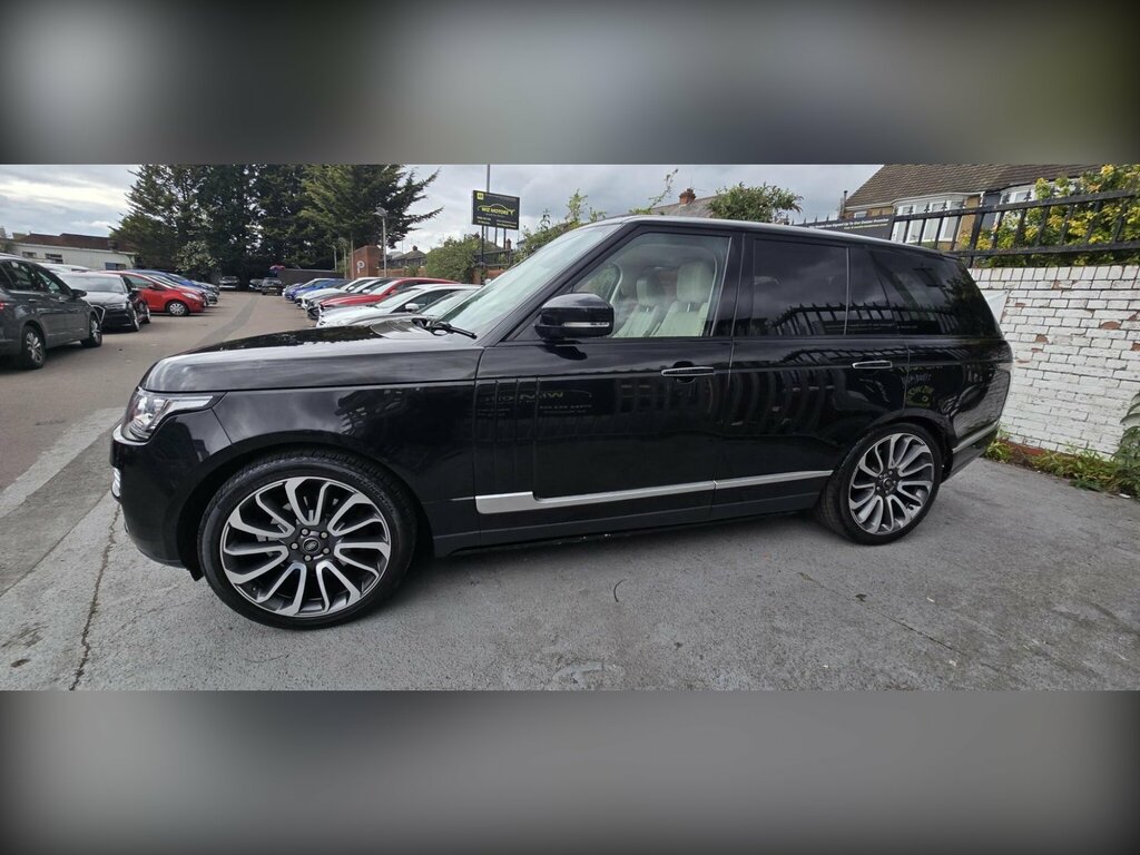 Land Rover Range Rover  Black #3