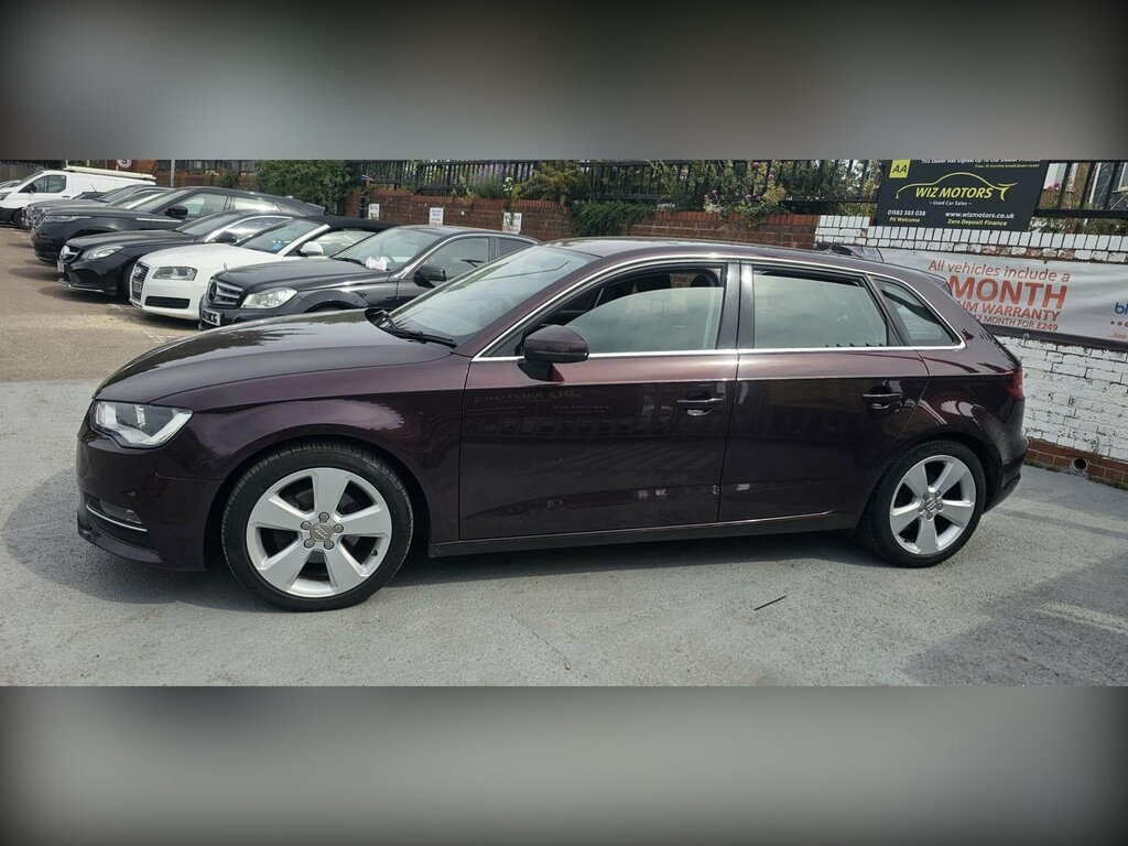 Audi A3 2.0 Tdi Sport Sportback Euro 5 Ss Red #5