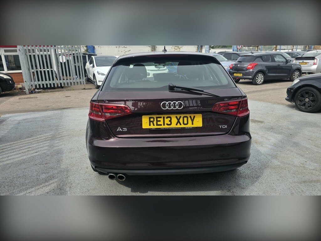 Audi A3 2.0 Tdi Sport Sportback Euro 5 Ss Red #6