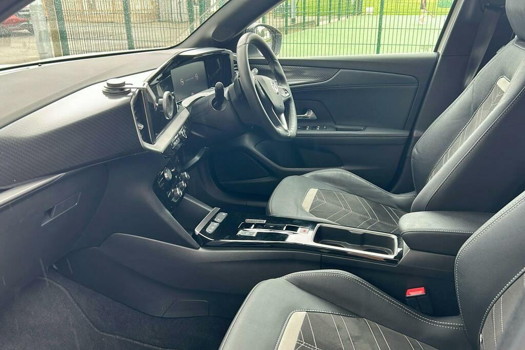Vauxhall Mokka 1.2 Turbo Ultimate Suv LV24OPR White #3