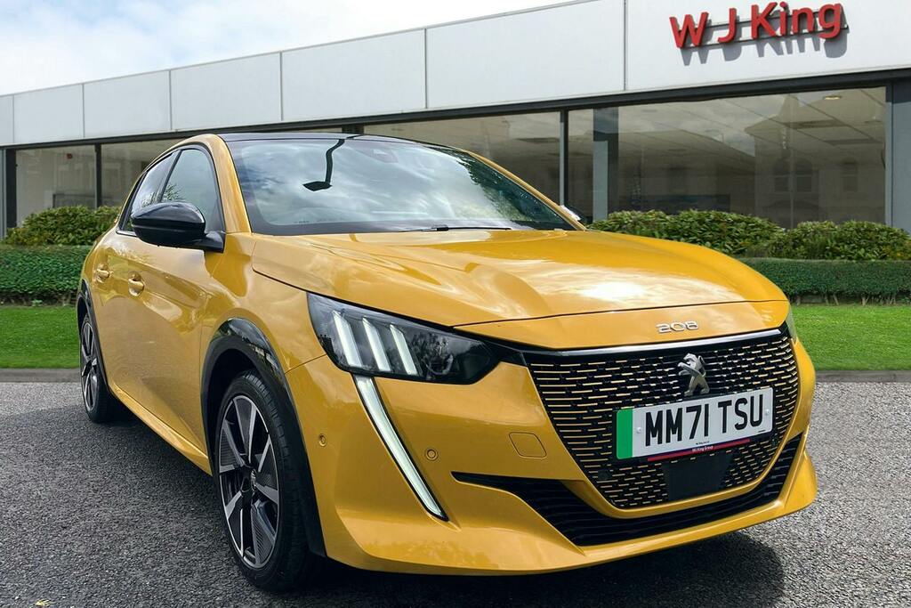 Peugeot e-208 50Kwh Gt Premium Hatchback Yellow