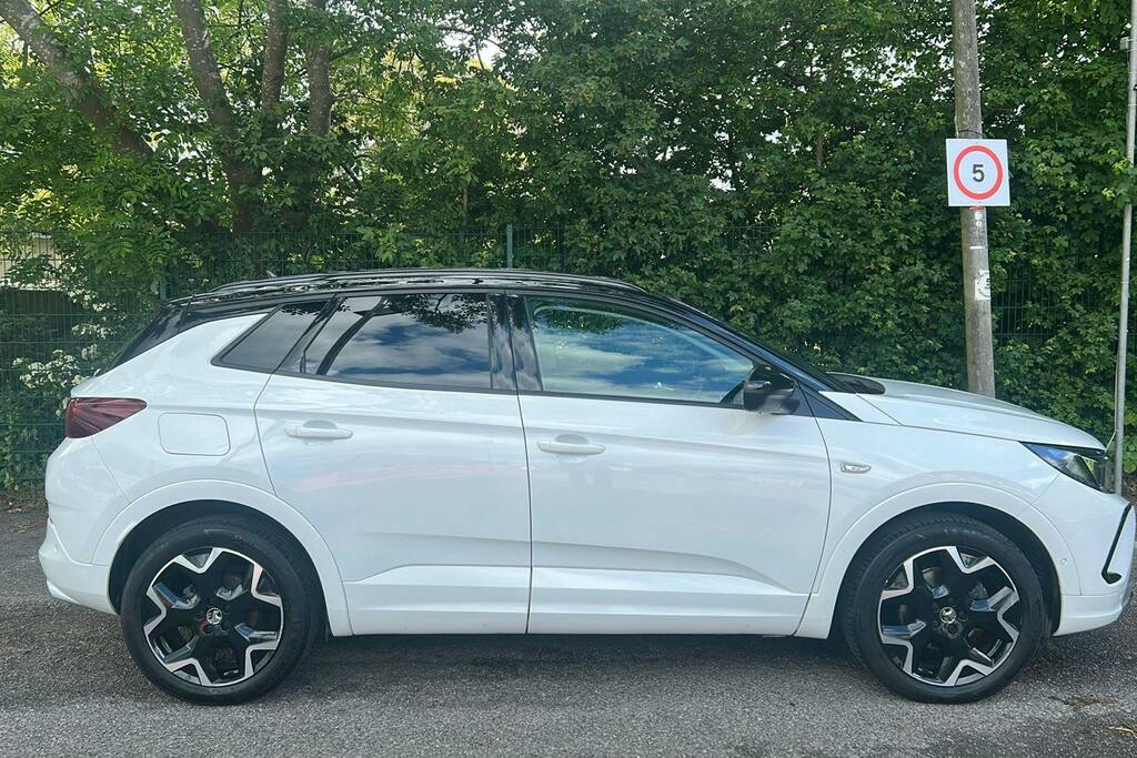 Vauxhall Grandland 1.2 Turbo Ultimate Suv LY23KDX White #5