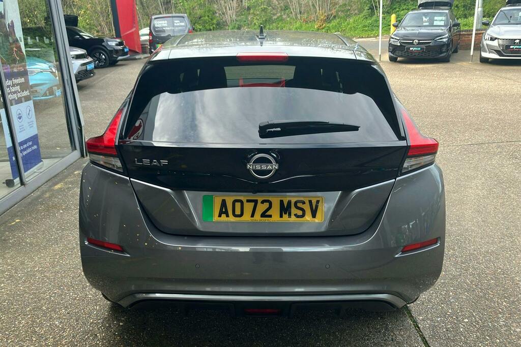 Nissan Leaf 39Kwh N Connecta Hatchback AO72MSV Grey #6
