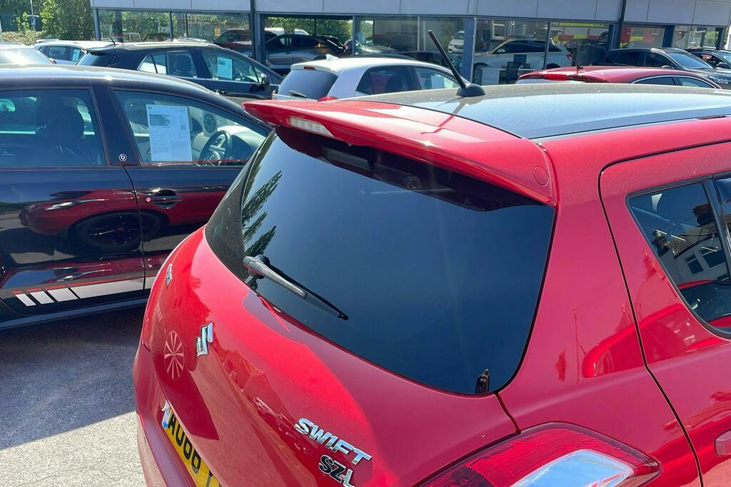 Suzuki Swift 1.2 Sz L Hatchback AO66YXP Red #6