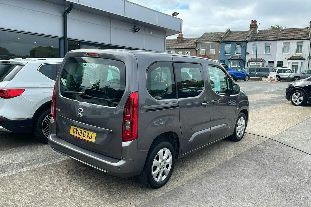 Vauxhall Combo Life 1.2 Turbo Gpf Energy Mpv DY19GVJ Grey #6
