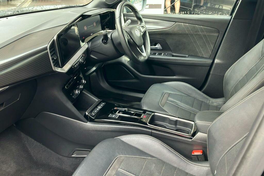 Vauxhall Mokka-e 50Kwh Ultimate Suv LA22XRU Black #3