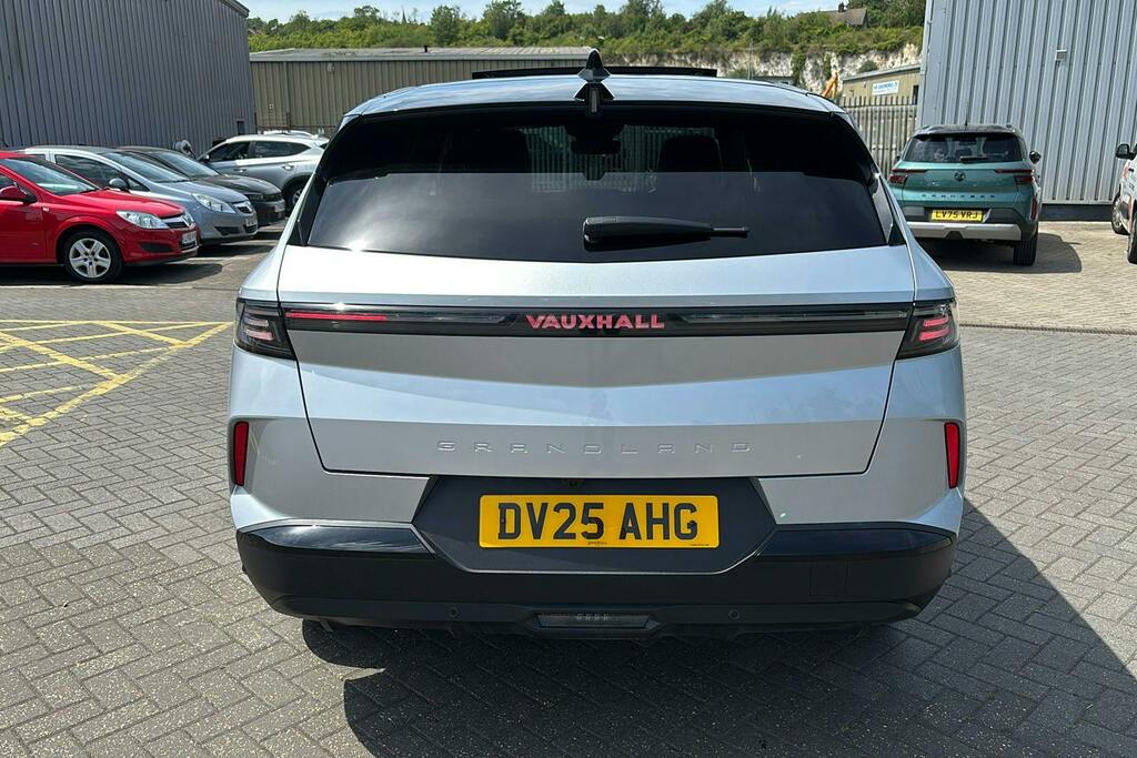 Vauxhall Grandland 1.2 Ultimate Suv Hybrid E Dct DV25AHG Silver #6