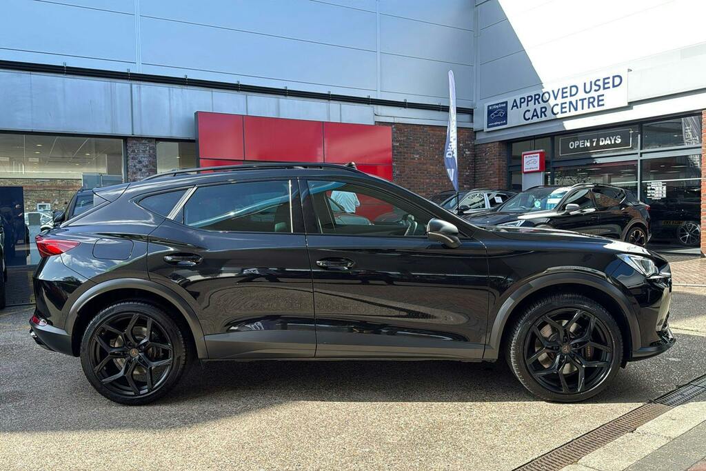 Cupra Formentor 2.0 Tsi Vzn Suv Dsg 4Drive FX73XWG Black #5
