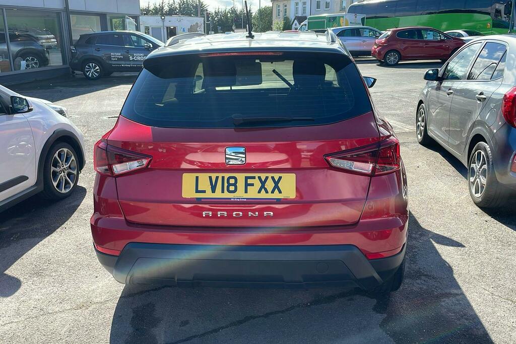 Seat Arona 1.0 Tsi Se Suv Red #3