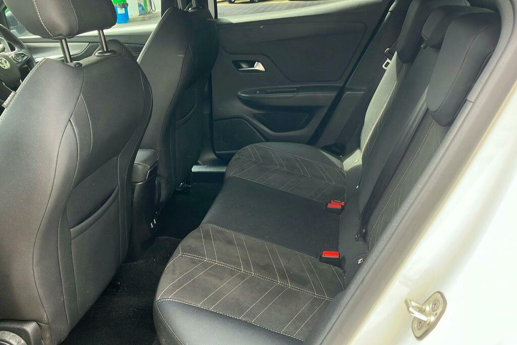 Vauxhall Mokka 1.2 Turbo Ultimate Suv WG23DVV White #4