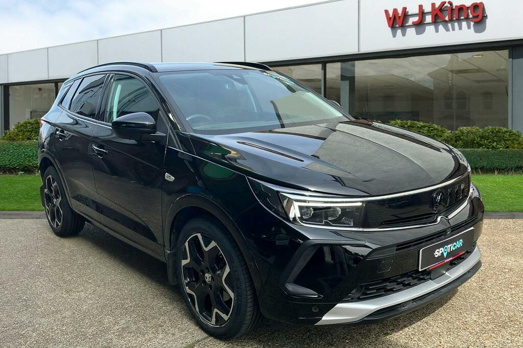 Vauxhall Grandland 1.2 Turbo Ultimate Suv ND72YDX Black