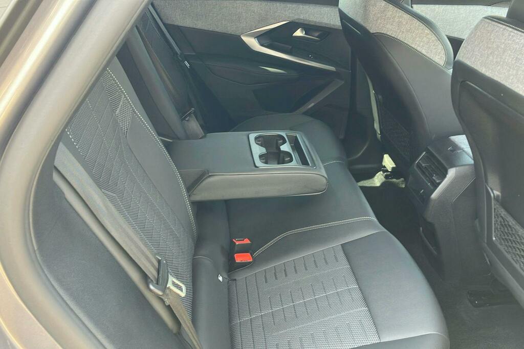 Peugeot 3008 1.2 Gt Suv Hybrid E Dsc6 Grey #4