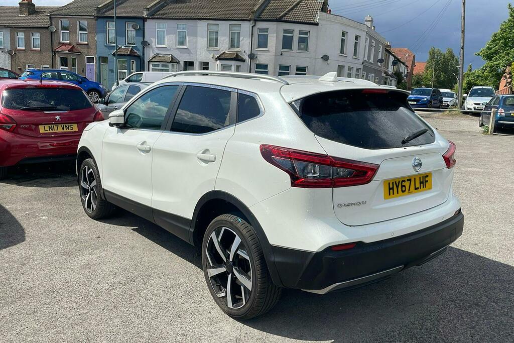 Nissan Qashqai 1.6 Dci Tekna Non-panoramic Black #2
