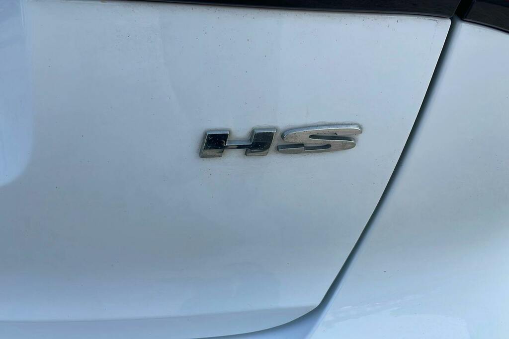 MG HS Exclusive White #39