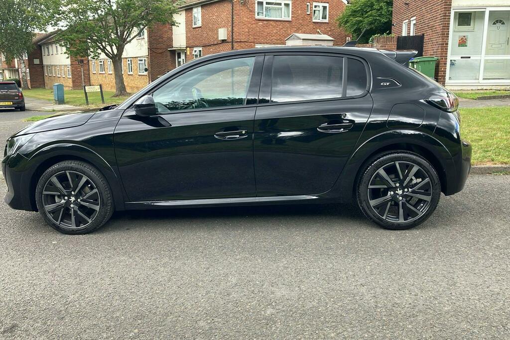 Peugeot 208 1.5 Bluehdi 100 Allure Premium - Reversing C Red #48