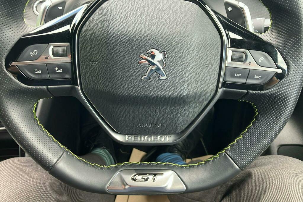 Peugeot 208 1.5 Bluehdi 100 Allure Premium - Reversing C Red #17