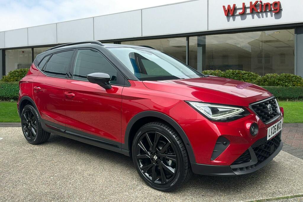 Seat Arona 1.0 Tsi Fr Black Edition Suv Red