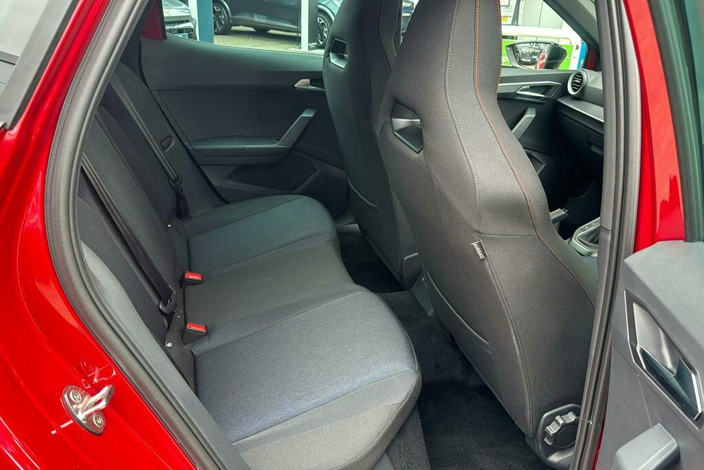Seat Arona 1.0 Tsi 115 Fr First Edition White #24