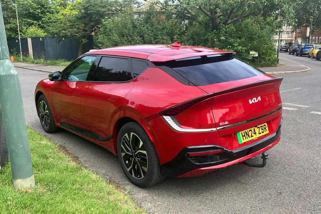 Kia EV6 77.4Kwh Gt Line Hatchback Awd HN24ZBR Red #2