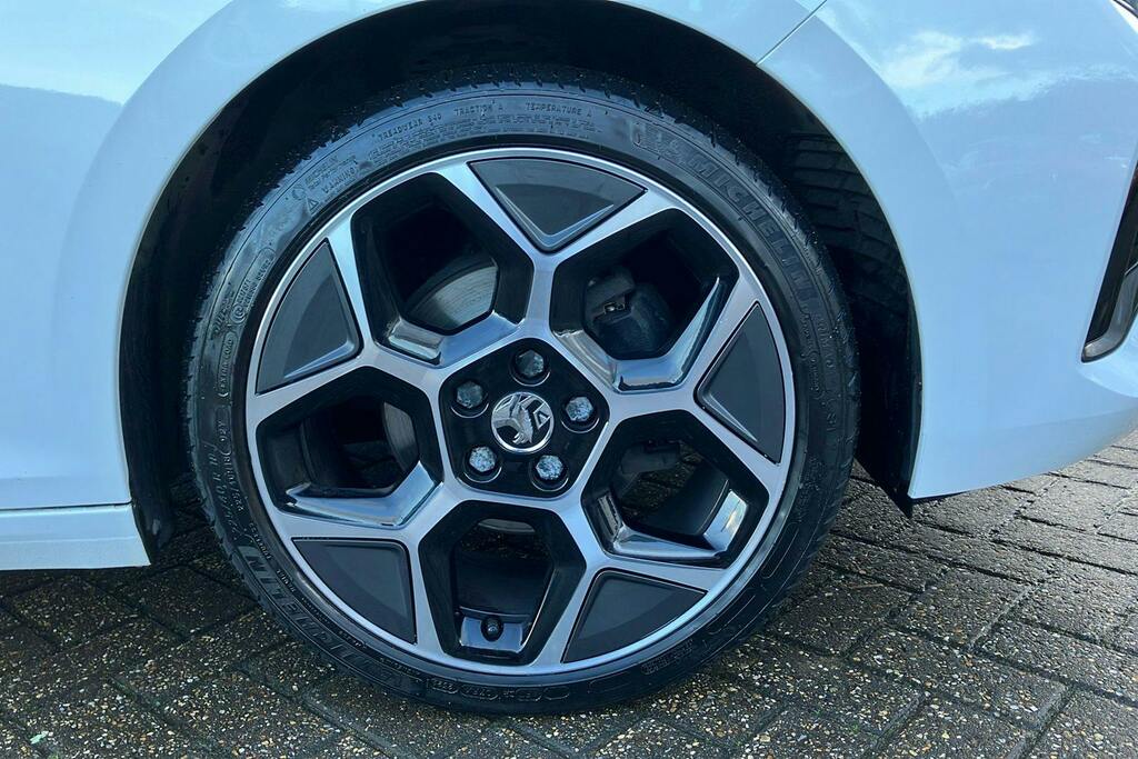 Vauxhall Astra Gs Line Black #8